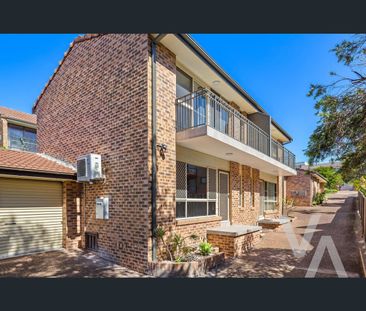 3/5 Charles Street, Charlestown, NSW 2290 - Photo 3