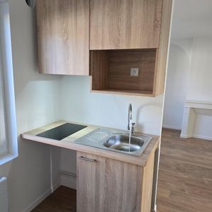 APPARTEMENT A LOUER BEAUVAIS 1 PIECE 22.7 M² - Photo 2
