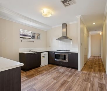 20 Thaxted Street - Photo 4