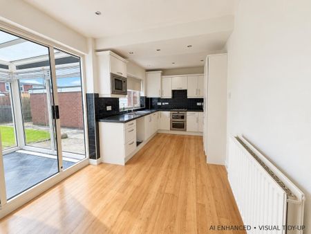 3 bedroom semi-detached house to rent - Photo 3