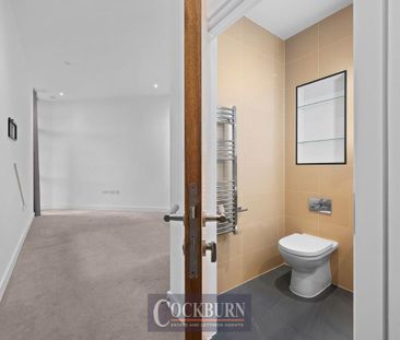 Powis Street, London, SE18 6LR - Photo 2