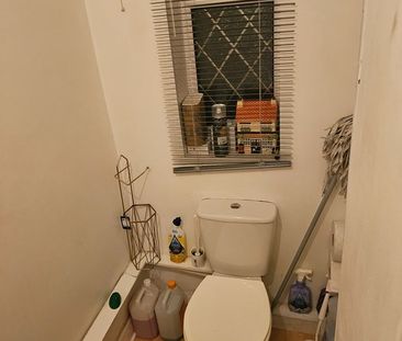 Studio Flat, Strathmore Avenue, CV1 - Photo 2