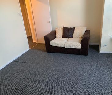 1 bedroom ground floor flat to rent - Photo 1