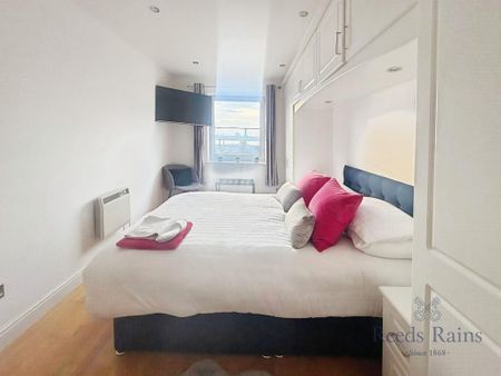 2 bedroom apartment to rent - Photo 2