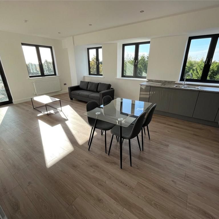 1 bedroom flat to rent - Photo 1