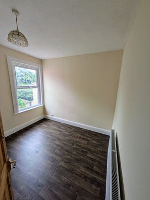 4 Bed Terraced House, Kennington Avenue, BS15 - Photo 1