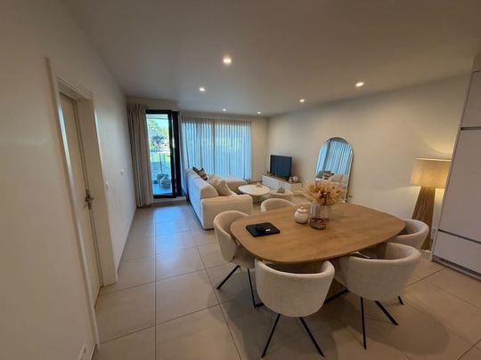 Appartement te huur - Photo 1