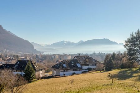 Location Appartement 4 pièces 108m² ANNECY LE VIEUX 74940 - Photo 2