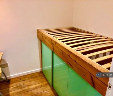 1 bedroom flat to rent - Photo 3
