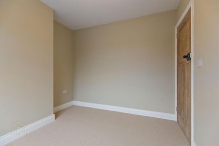 8 Loopland Road, Belfast, BT6 9EA - Photo 5