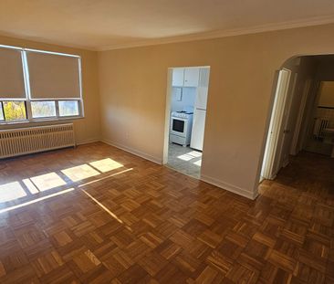 For Lease - 1969 Eglinton Avenue Unit# 107, Toronto, Ontario - Photo 3