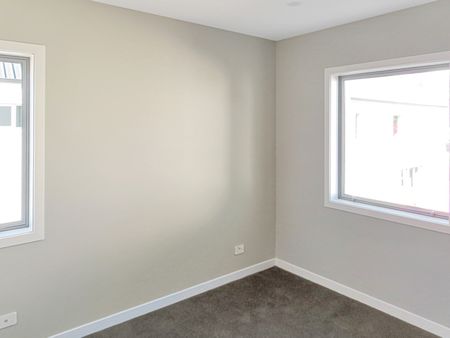 Waterloo Living - Photo 5