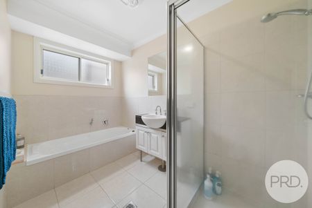 28 Gunn Drive, Estella NSW 2650 - Photo 3