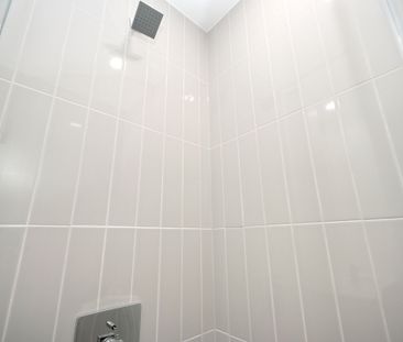 For Lease - 3900 Confederation Parkway Unit# 6004, Mississauga, Ont... - Photo 2