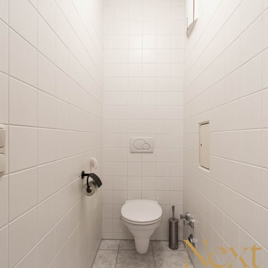 Gepflegte 3-Zimmer-Wohnung inkl. Einbauküche, Terrasse und Garage in Traun zu vermieten! - Photo 1