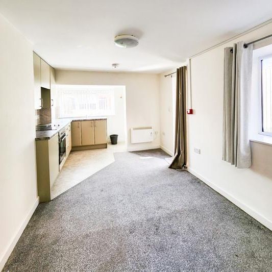 Studio to rent - Photo 1