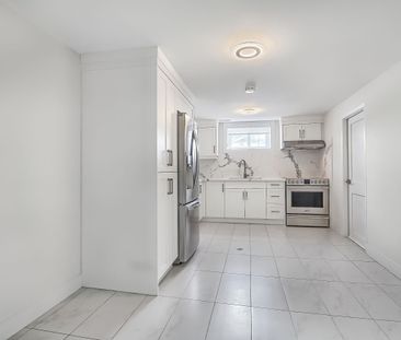 For Lease - 2320 Hensall Street Unit# Lower, Mississauga, Ontario - Photo 3