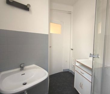 Location Appartement 2 pièces 42m² - Photo 6