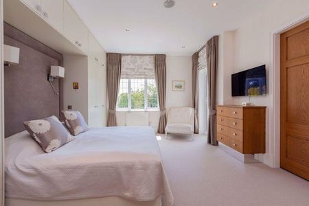 3 bedroom apartment to rent - Photo 4