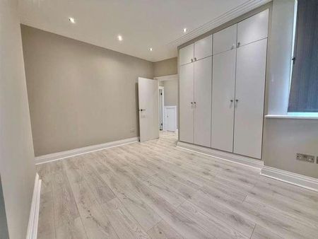 Hale Grove Gardens, London, NW7 - Photo 3