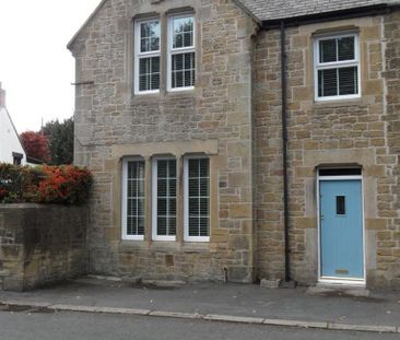 3 bedroom end of terrace house to rent - Photo 2