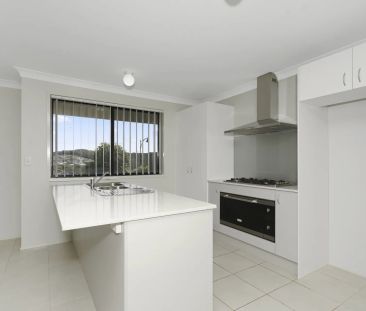 16 Raleigh Street, Cameron Park. - Photo 1