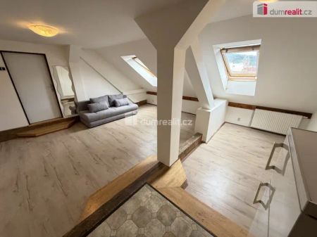 Pronájem 2+kk 60 m - Fotografie 3