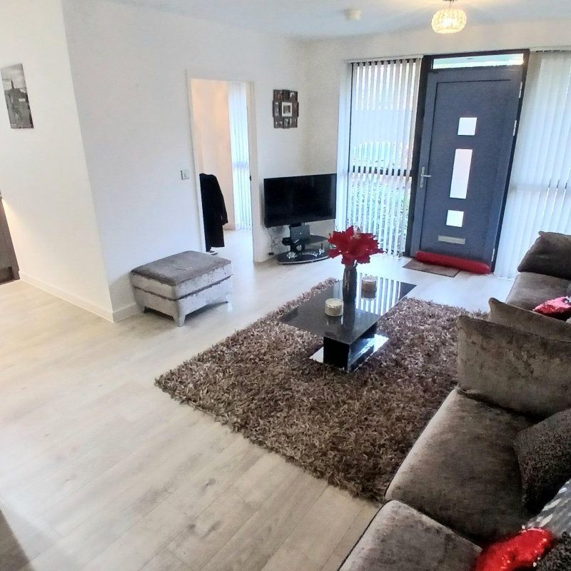 Kings Road - Photo 1