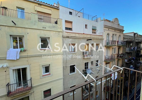 Amazing 1 Bedroom Penthouse with Views of Barcelona