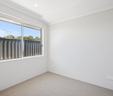 22 Goldrush Way, BALDIVIS WA 6171 - Photo 5