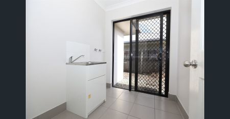 Large Modern Home with Pool & Park Across The Road - Side Access - Photo 3