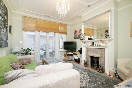 1 bedroom property to rent in London - Photo 4