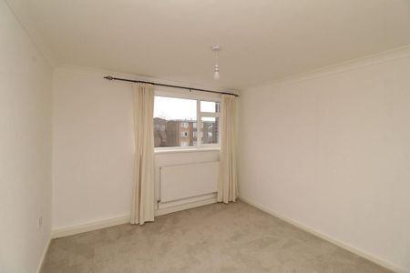 2 bed apartment to rent in NE15 - Photo 2