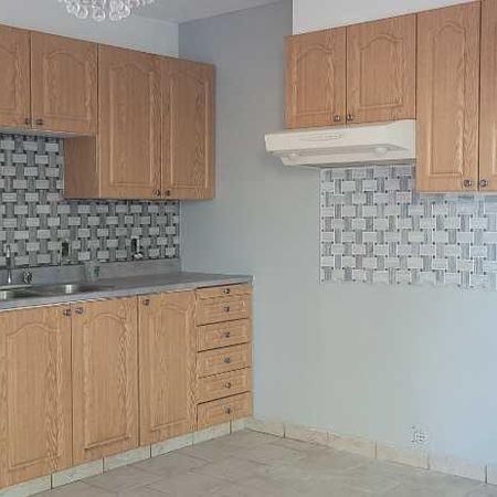 Appartement 5 1/2 Rénover à louer. - Photo 3