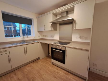 3 bedroom terraced house to rent - Photo 4