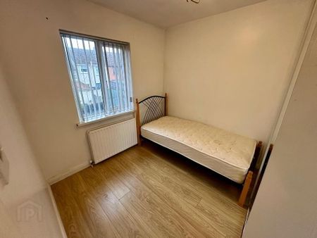 71 Queens Park, Glengormley, Newtownabbey, BT36 5HT - Photo 3