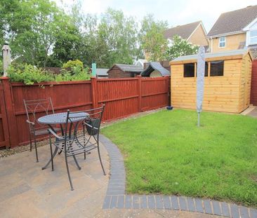 2 bedroom terraced house to rent - Photo 2