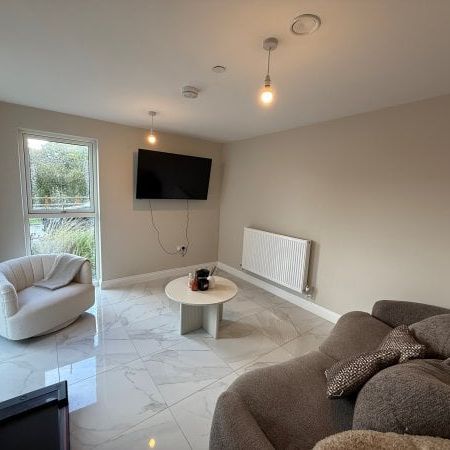 Golwg Gwynfaen, Swansea, SA4 - Photo 1