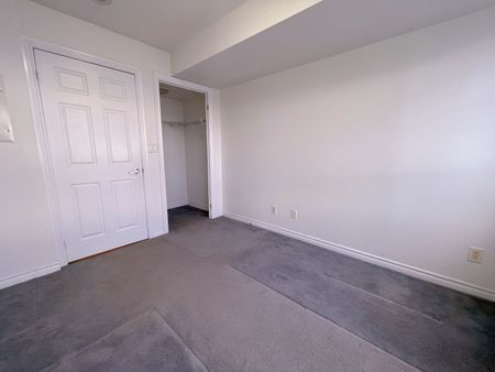 For Lease - 3888 Duke Of York Boulevard Unit# 2721, Mississauga, Ontario - Photo 3