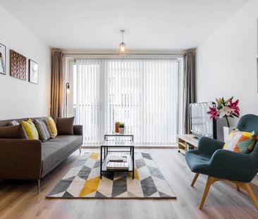 2 Bed Flat, Tarves Way, SE10 - Photo 1