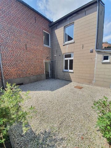 Maison à Leuze-en-hainaut - Foto 5