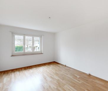Grosszügige Wohnung in ruhiger Liegenschaft befristet bis 31.03.2028! - Photo 4