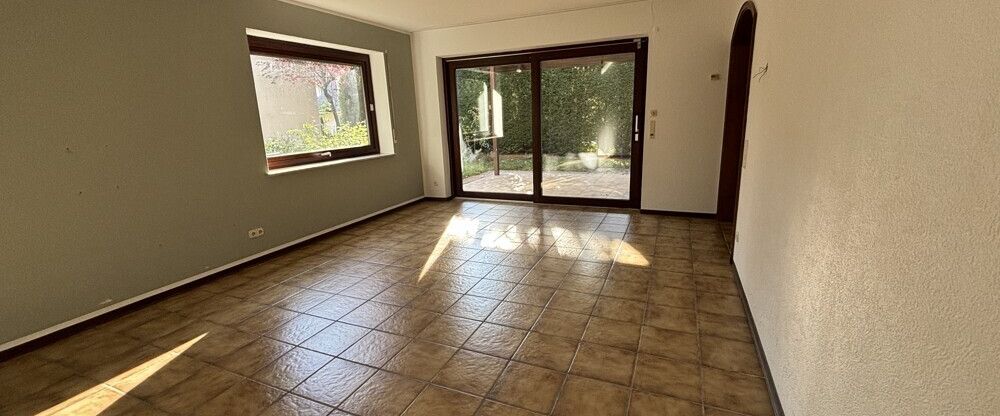 Wohnen wie im eigenen Haus – großzügig, komfortabel und mit Gartenidylle - Foto 1