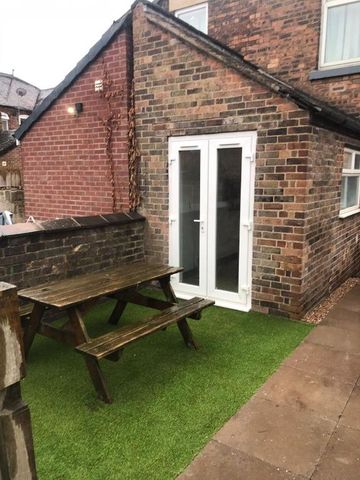 1 bedroom terraced house to rent - Photo 2