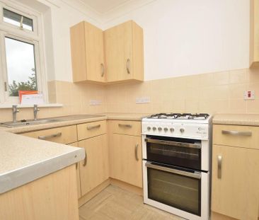 2 bedroom maisonette to rent - Photo 3