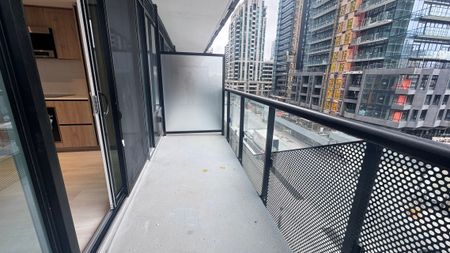 For Lease - 117 Broadway Avenue Unit# 511, Toronto, Ontario - Photo 2
