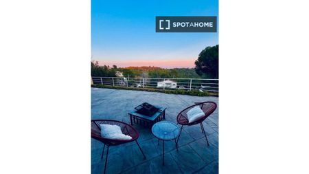 2 room luxury Flat for rent in Rubí, Catalonia - Photo 4