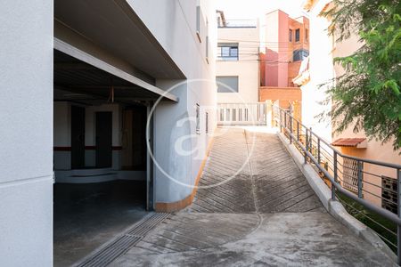 House for Rent in Sant Gervasi - Photo 2