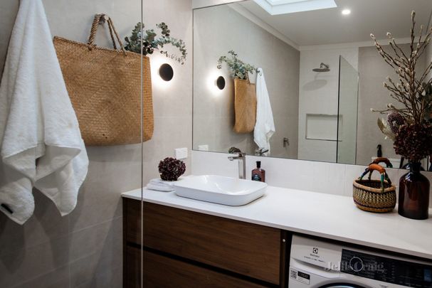 40 Rowena Parade, Richmond - Photo 1