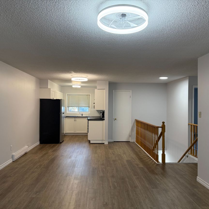 For Lease - 31 Laguna Parkway Unit# 18, Ramara, Ontario - Photo 1